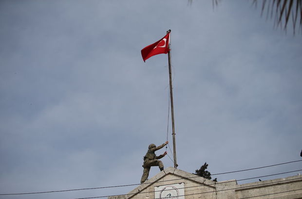 Afrin’de son durum… Özel Kuvvetler ilçe merkezinde!